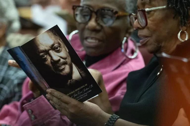National Leaders Gather in Chicago to Honor Civil Rights Pioneer Rev. Jesse Jackson
